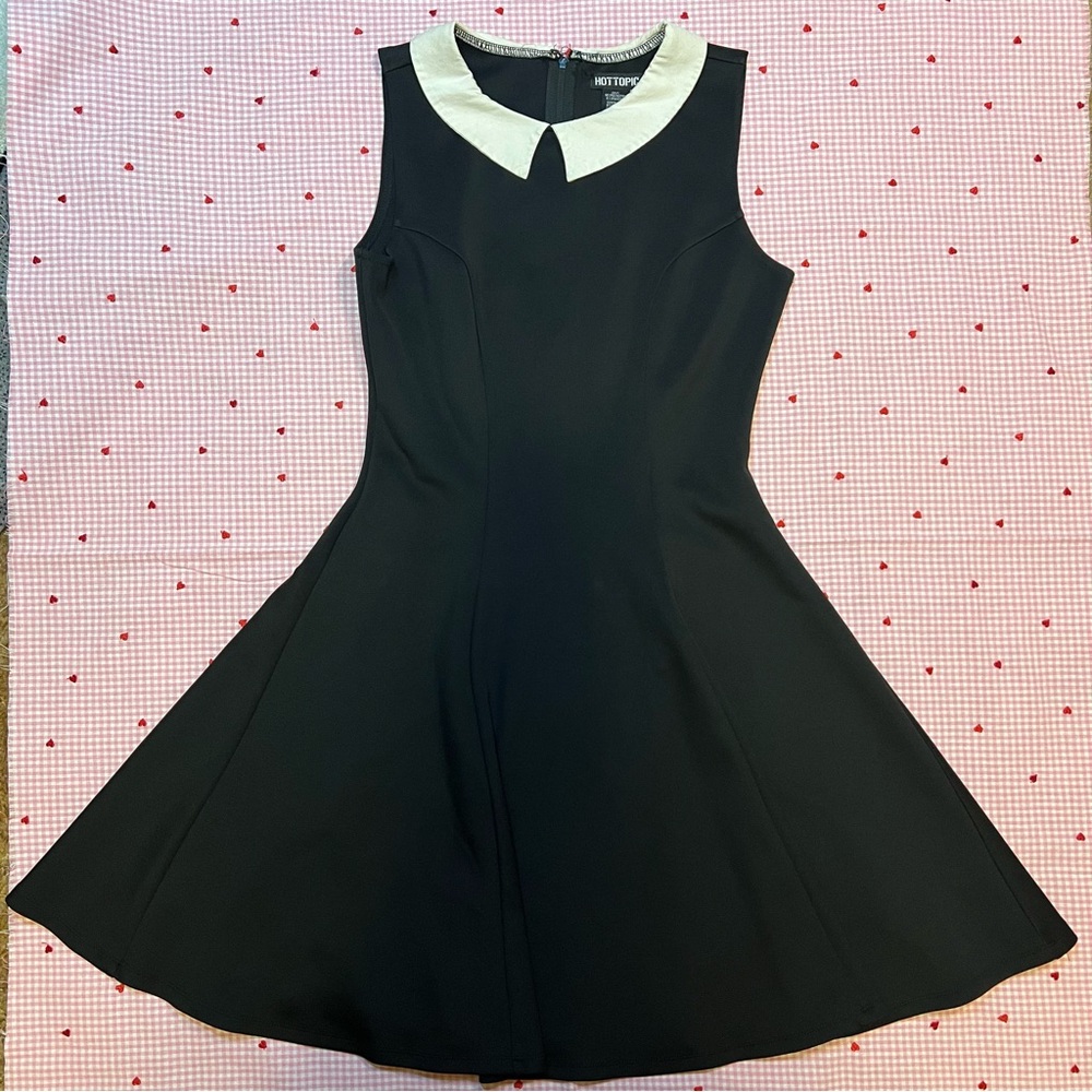 Hot Topic Black Dress with White Collar